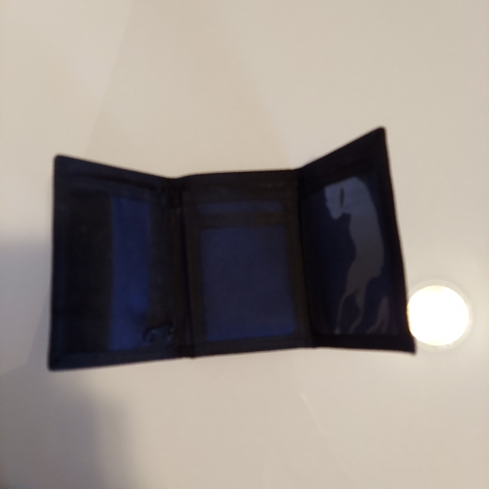 wallet - Picture 2 of 4
